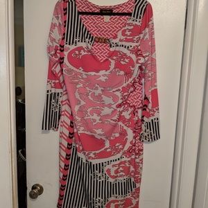 3x pink and white dress